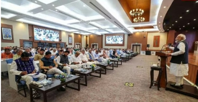 भारत में बने हथियार शक्तिशाली साबित हुए ऑपरेशन सिंदूर के बाद पहली कैबिनेट मीटिंग में क्या बोले पीएम मोदी